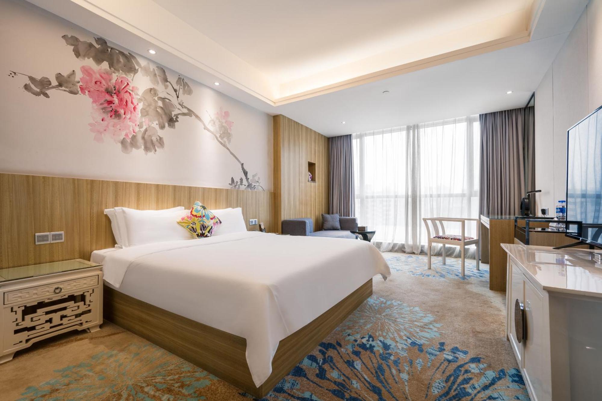 Paco Hotel Tаojin Metro Guangzhou - Free Shuttle Bus For Centen Fair Екстериор снимка