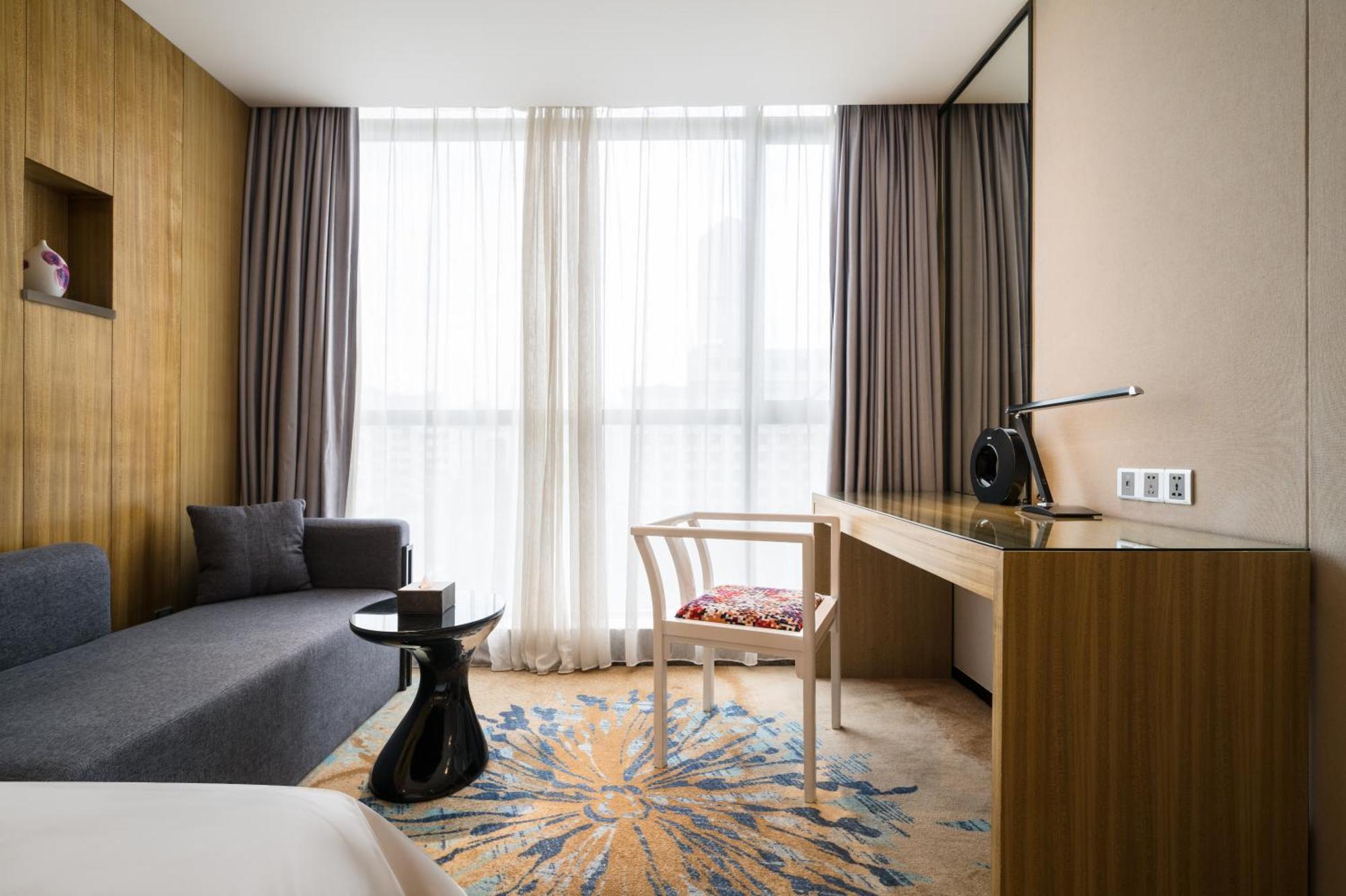 Paco Hotel Tаojin Metro Guangzhou - Free Shuttle Bus For Centen Fair Екстериор снимка