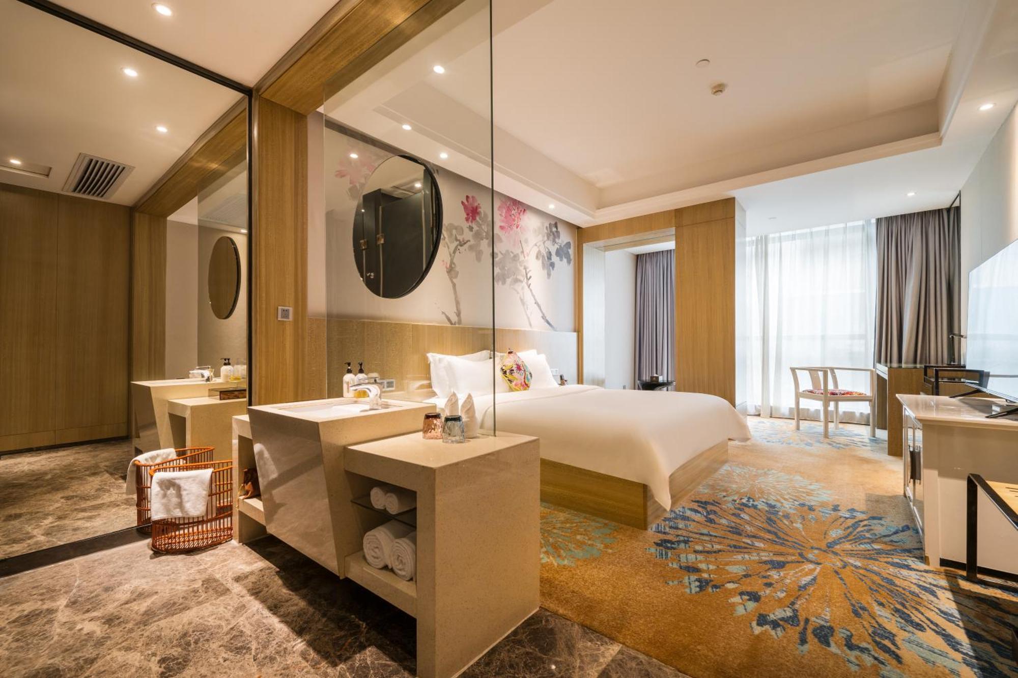 Paco Hotel Tаojin Metro Guangzhou - Free Shuttle Bus For Centen Fair Екстериор снимка