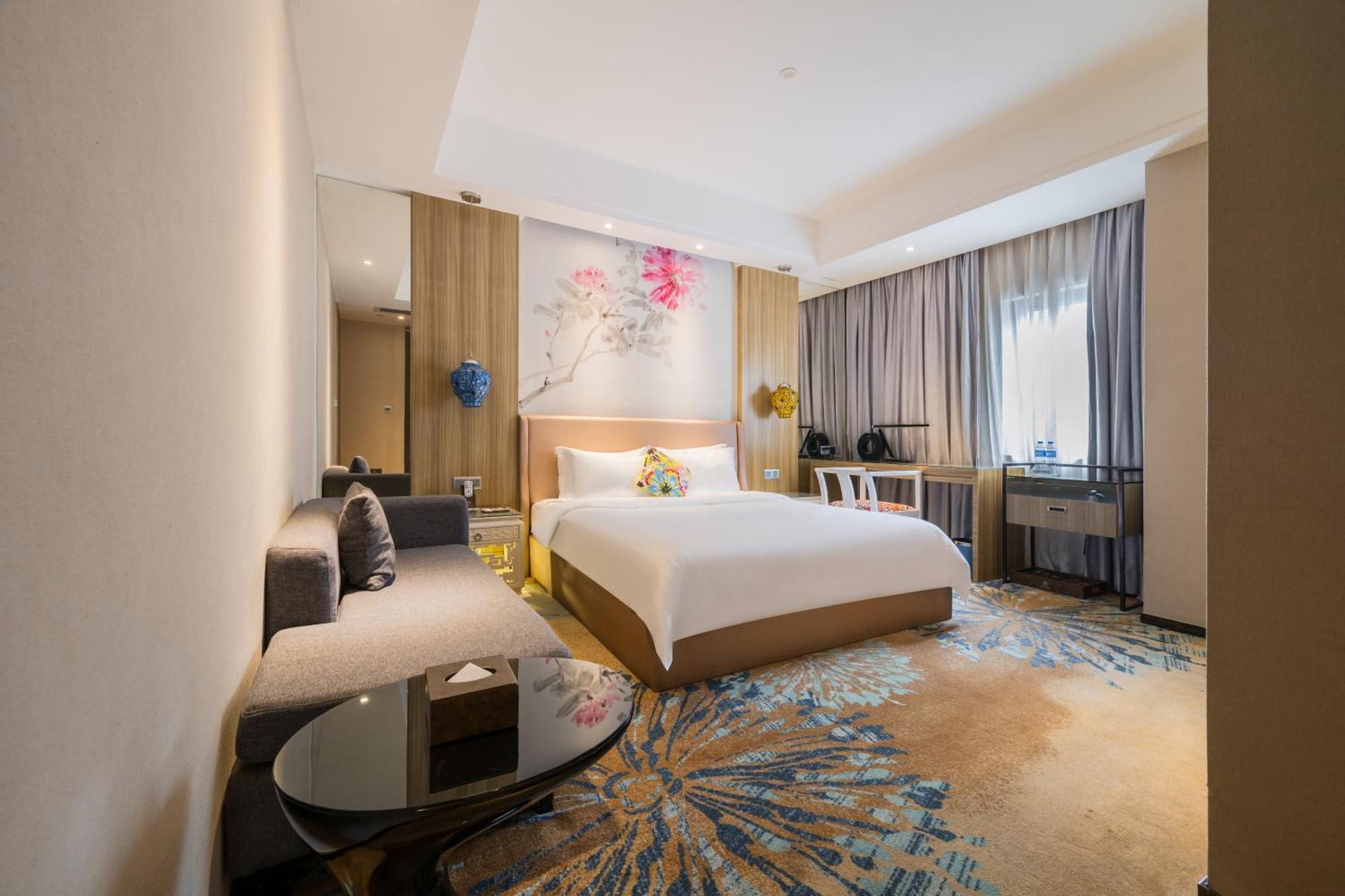 Paco Hotel Tаojin Metro Guangzhou - Free Shuttle Bus For Centen Fair Екстериор снимка