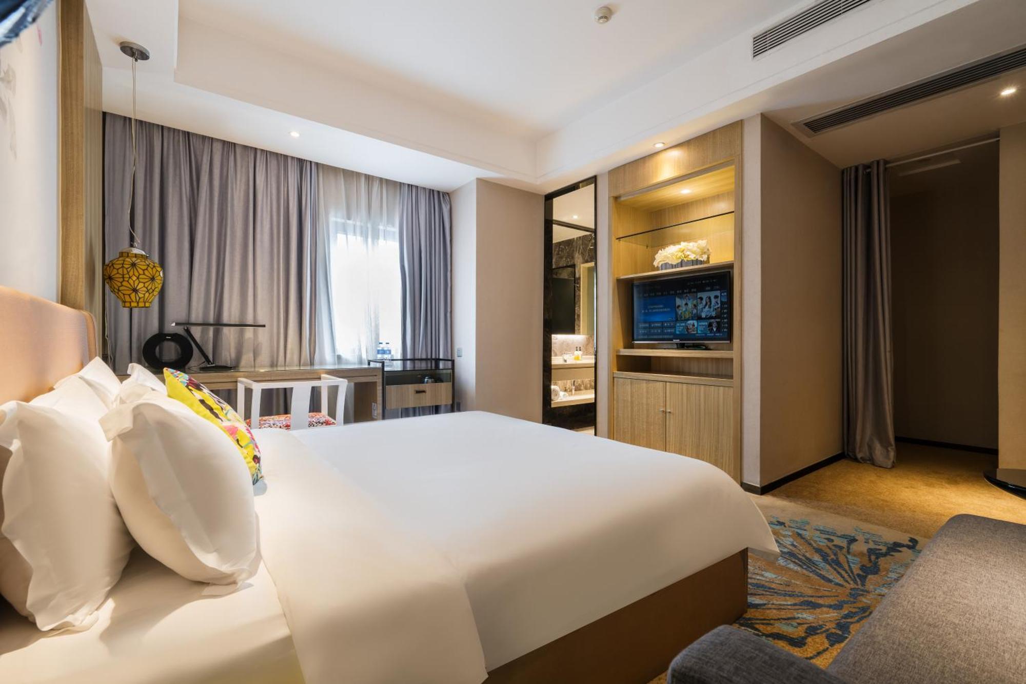 Paco Hotel Tаojin Metro Guangzhou - Free Shuttle Bus For Centen Fair Екстериор снимка