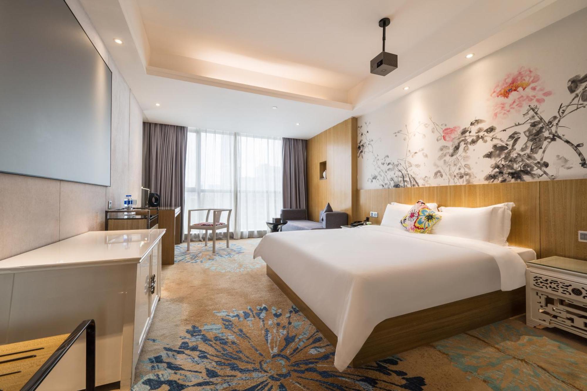Paco Hotel Tаojin Metro Guangzhou - Free Shuttle Bus For Centen Fair Екстериор снимка