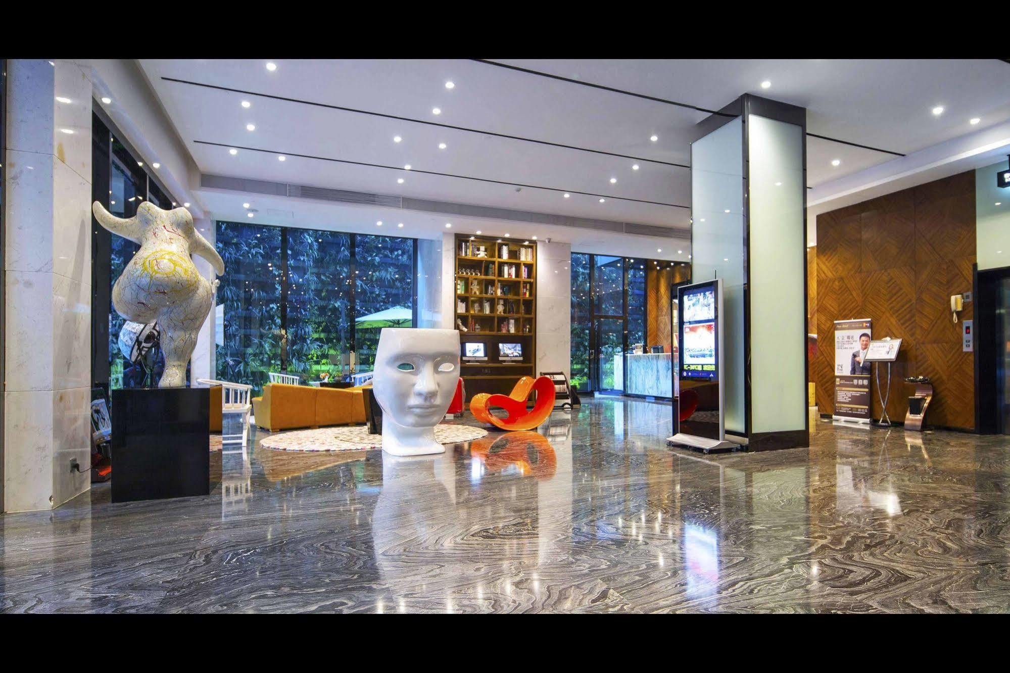 Paco Hotel Tаojin Metro Guangzhou - Free Shuttle Bus For Centen Fair Екстериор снимка